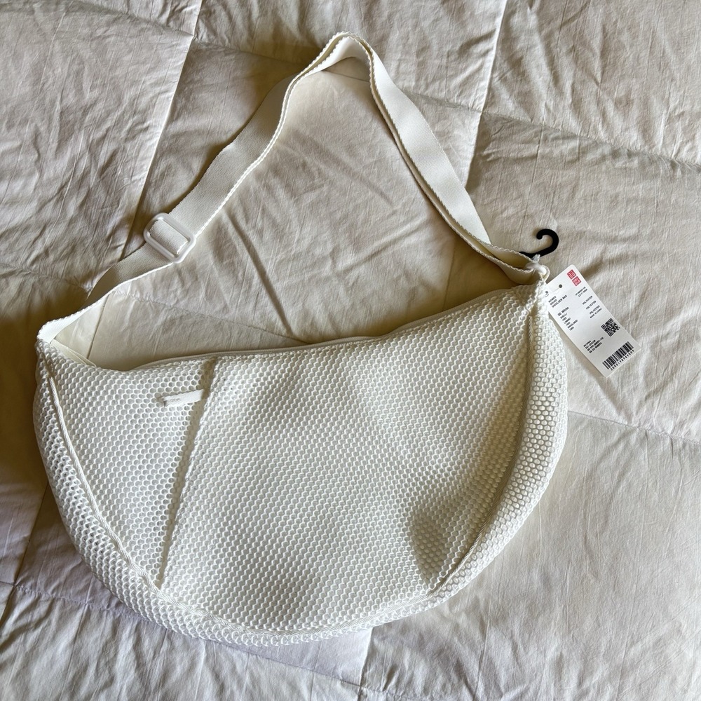 NWT Uniqlo Women Round Shoulder Bag White Poly Mesh Sporty Athleisure GORP Clean